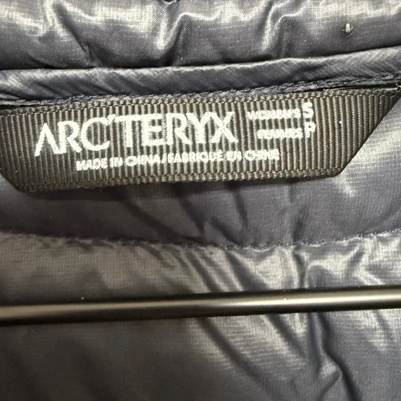 Women's Purple Arc’Terxyx Puffer Jacket  SX-S waist length w CURVES - Picture 2 of 4